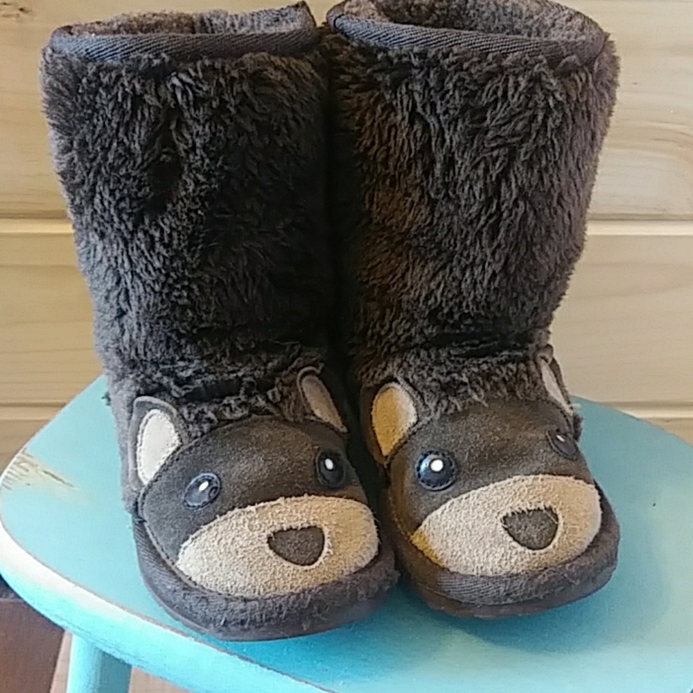 Emu Boots 🐻